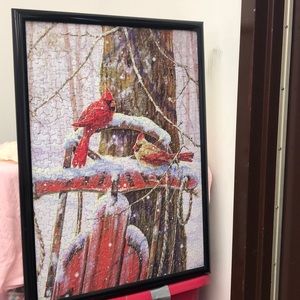 Glue, framed 1000 piece puzzle
